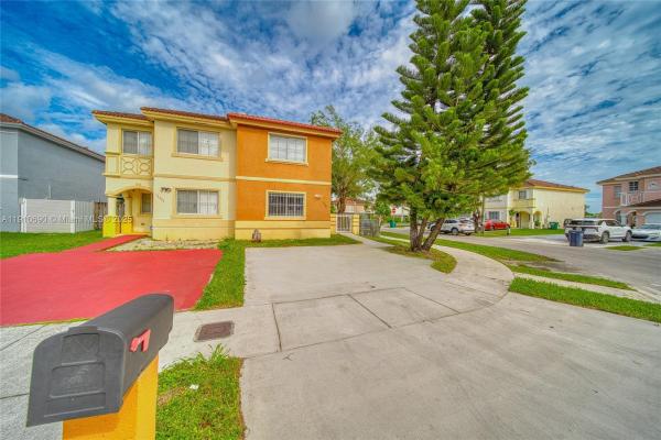 13527 SW 264th Ter, Homestead, Florida 33032, image 1