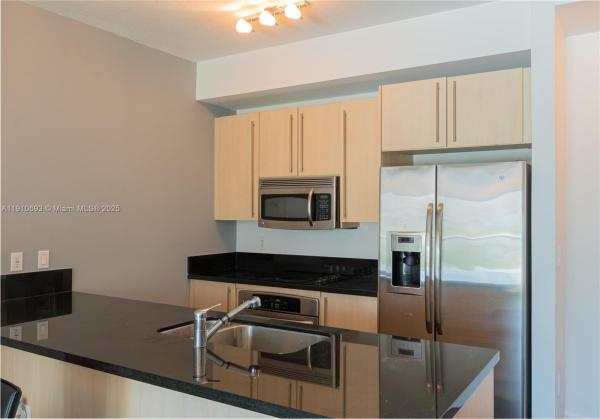 Axis On Brickell South, 79 SW 12th St #1002-S, Miami, Florida 33130, image 3