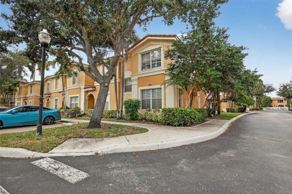 Melrose Point, 3004 SW 129th Way #150, Miramar, Florida 33027, image 1