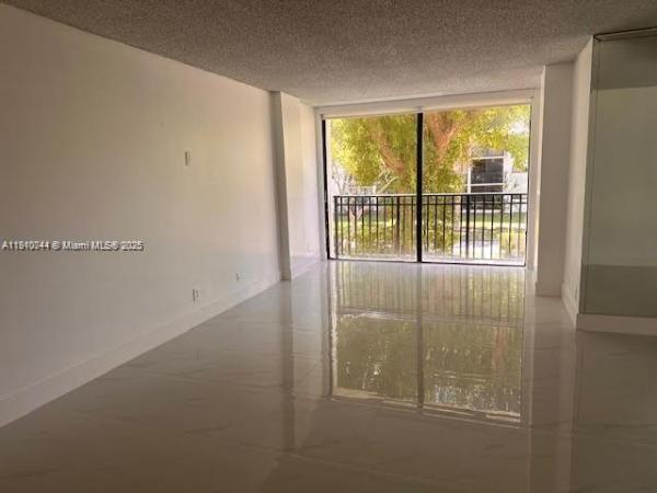 Plaza Of The Americas, 17021 N Bay Rd #221, Sunny Isles Beach, Florida 33160, image 2