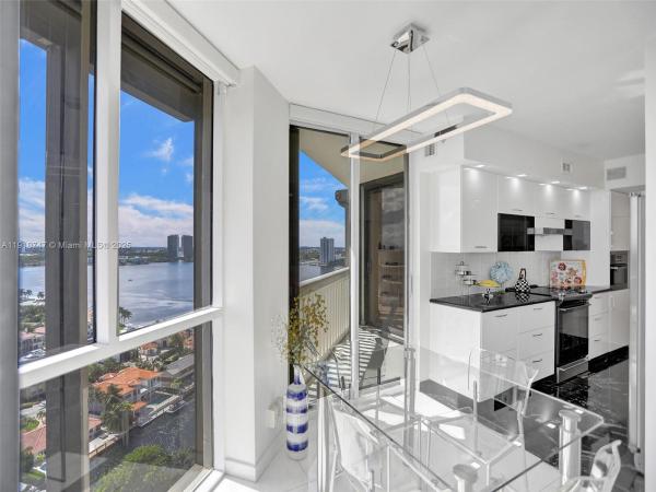 1000 Island Boulevard, 1000 E Island Blvd #2103, Aventura, Florida 33160, image 3