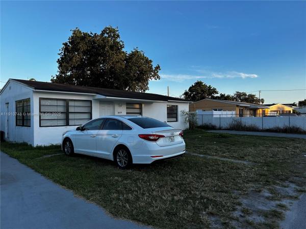 Belmar, 1609 S 25th Ave, Hollywood, Florida 33020, image 1