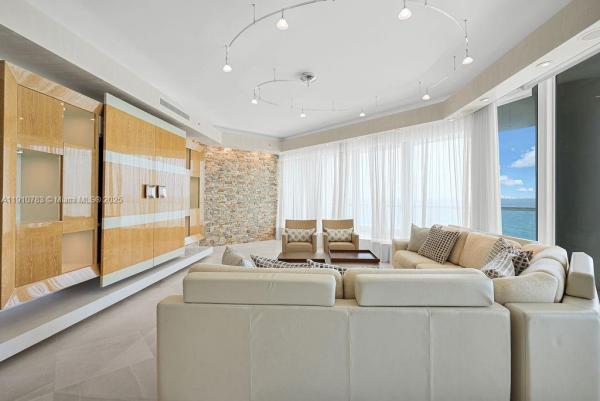 Turnberry Ocean Colony South Tower, 16047 Collins Ave #1104, Sunny Isles Beach, Florida 33160, image 1