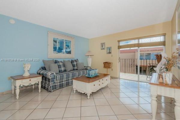 Palm East Gardens, 1890 W 56th St #1423, Hialeah, Florida 33012, image 1