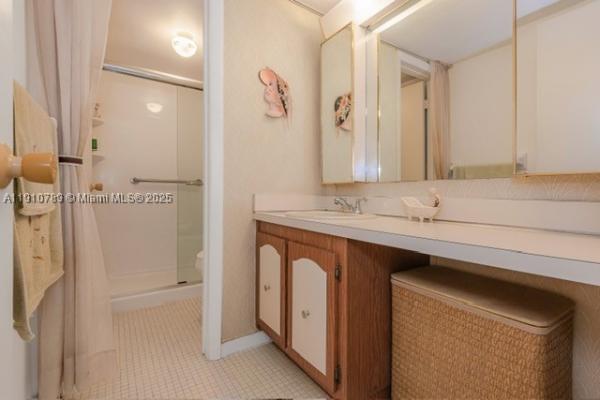 Palm East Gardens, 1890 W 56th St #1423, Hialeah, Florida 33012, image 2