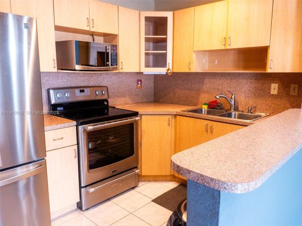 13241 SW 17th Ln #23-4, Unincorporated Dade County, Florida 33175, image 1