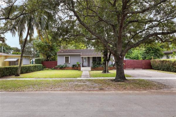 Spring View, 1220 Oriole Ave, Miami Springs, Florida 33166, image 1