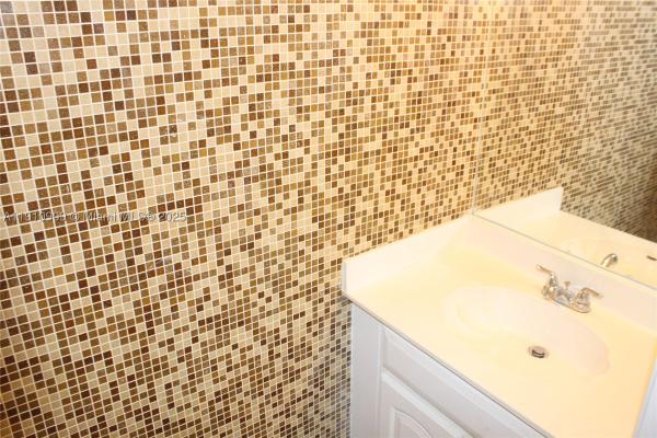 Riviera At Bonaventure, 180 Riviera Cir #30-5, Weston, Florida 33326, image 1