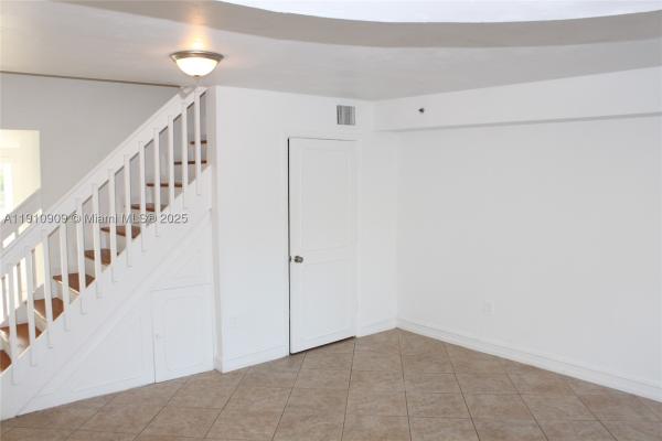 Riviera At Bonaventure, 180 Riviera Cir #30-5, Weston, Florida 33326, image 3