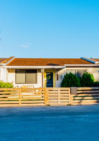 7705 NW 178th St #7705, Hialeah, Florida 33015, image 1