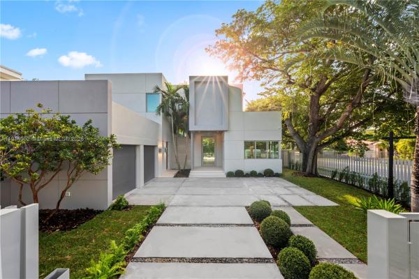 Rock Reef, 3200 Calusa St, Miami, Florida 33133, image 3