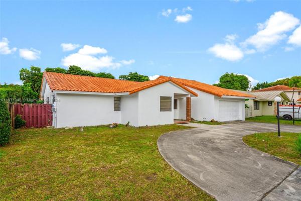 Park Place Estates, 1519 SW 103rd Ave, University Park, Florida 33174, image 3