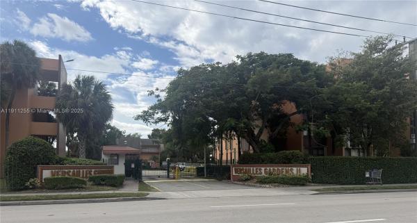 9420 W Flagler St #104, Miami, Florida 33174, image 1