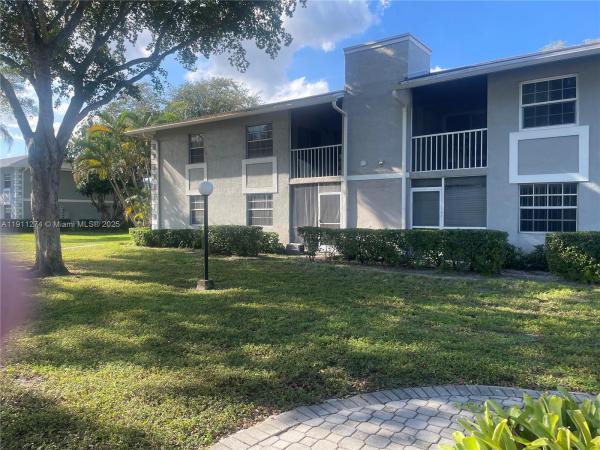 Monterey Village, 479 NE 210th Cir Ter #101-28, Ives Estates, Florida 33179, image 2