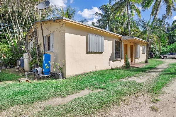 Griffing Silver Palm, 22950 SW 156th Ave, Redland, Florida 33170, image 2