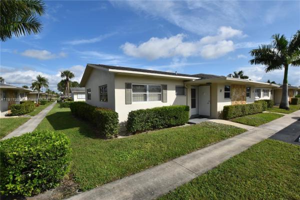 Emory At Cresthaven Villas, 2765 Emory Dr E #H, West Palm Beach, Florida 33415, image 1