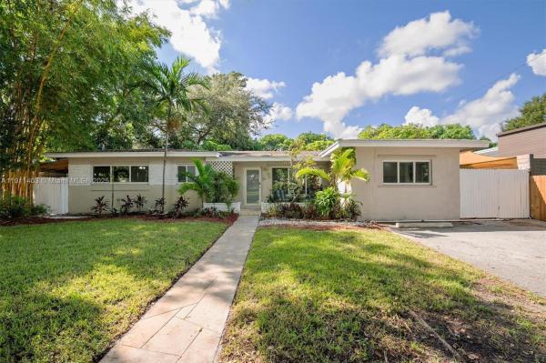 630 NE 175th St, Miami, Florida 33162, image 1