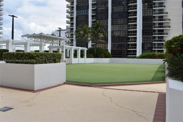 Akoya, 6365 Collins Ave #3804, Miami Beach, Florida 33141, image 1