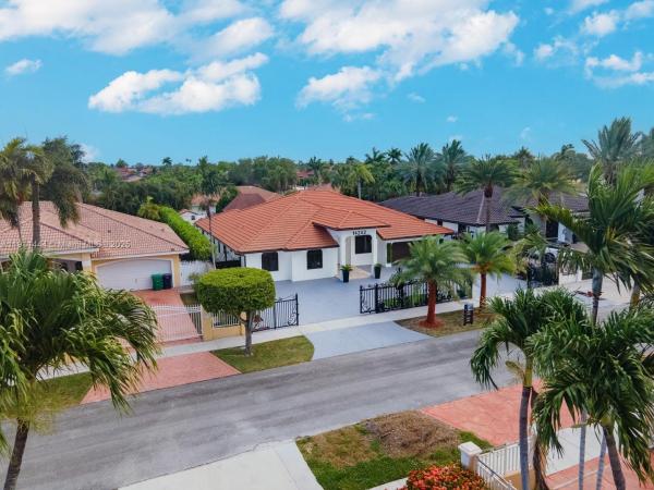 14242 SW 30th St, Miami, Florida 33175, image 3