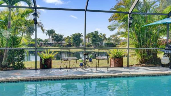 Boca Woods Country Club, 10858 White Aspen Ln, Boca Raton, Florida 33428, image 1