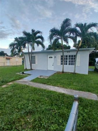 15324 Lincoln Dr #-, Homestead, Florida 33033, image 1