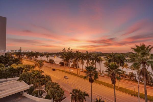 The Carriage Club, 5005 Collins Ave #608, Miami Beach, Florida 33140, image 1