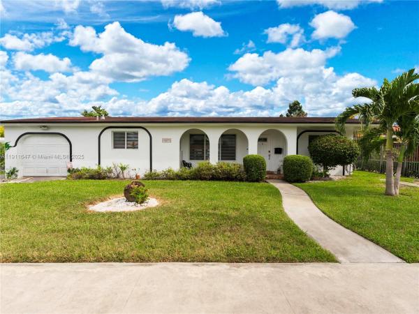 Palm Springs Lakes, 7877 W 16th Ave, Hialeah, Florida 33014, image 2