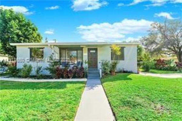 Linwood Gardens, 6470 Mcclellan St, Hollywood, Florida 33024, image 1