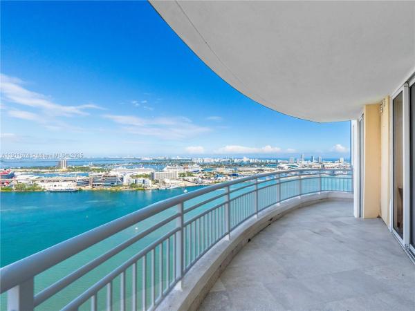 Three Tequesta Point, 848 Brickell Key Dr #3904, Miami, Florida 33131, image 1