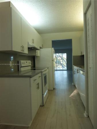 Cambridge At Century Village, 1151 SW 128th Ter #312D, Pembroke Pines, Florida 33027, image 2