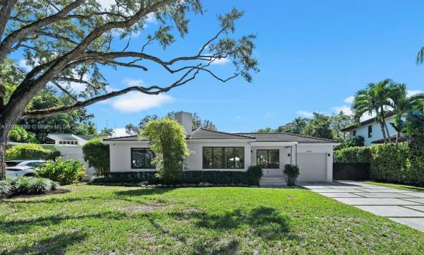 Fairglade Park, 5840 SW 77th Ter, South Miami, Florida 33143, image 1
