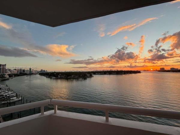 Indian Creek Club & Marina, 6820 Indian Creek Dr #7E, Miami Beach, Florida 33141, image 1