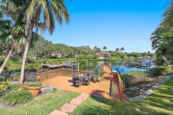Admirals Cove, 404 Mariner Dr, Jupiter, Florida 33477, image 1