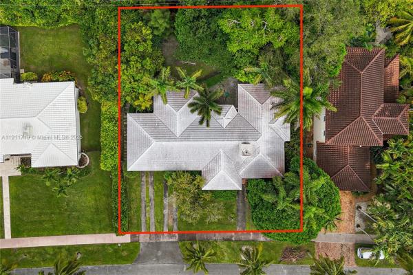 Coral Gables Country Club, 919 Tendilla Ave, Coral Gables, Florida 33134, image 3