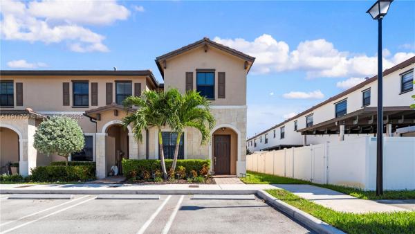 Aquabella, 10547 W 34th Ct, Hialeah, Florida 33018, image 1