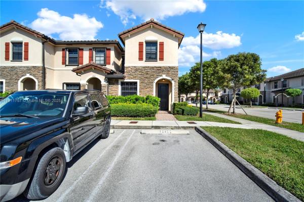 Artesa At Coco Palm Estates, 11411 SW 248th Ln, Princeton, Florida 33032, image 2