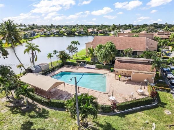 The Atrium At Woodmont, 7582 NW 86th Ter #103, Tamarac, Florida 33321, image 2