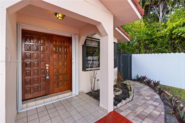 Kopper Estates, 13514 SW 27th St, Tamiami, Florida 33175, image 3