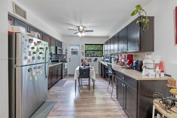 740 NW 135th St #, North Miami, Florida 33168, image 1