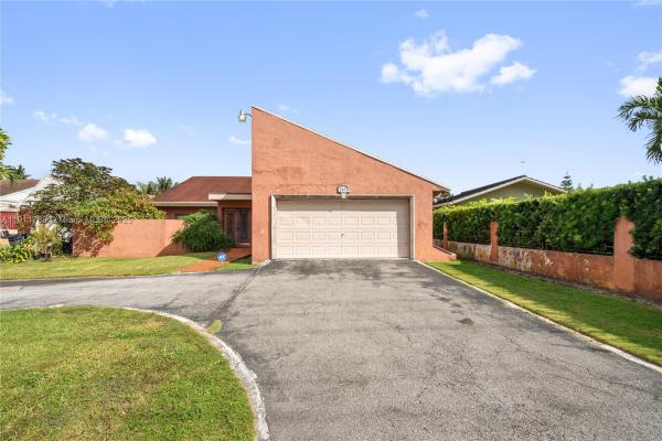 2851 SW 117th Ave, Miami, Florida 33175, image 1