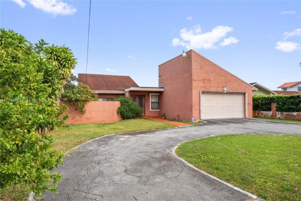 Coral Way Estates, 2851 SW 117th Ave, University Park, Florida 33175, image 3