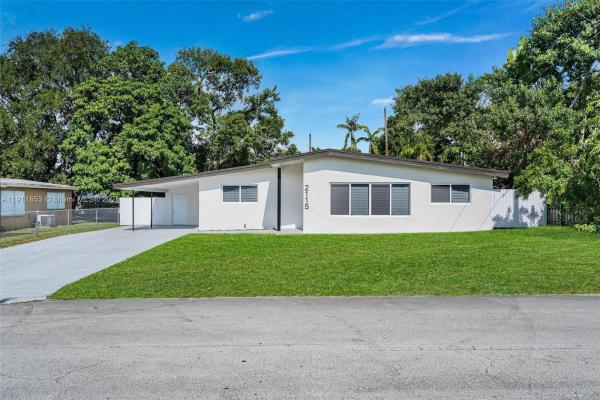 2115 NW 129th St, Miami, Florida 33167, image 1