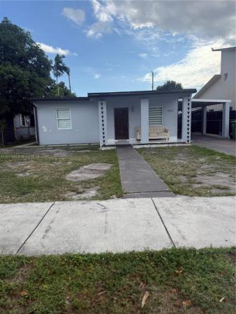 Hialeah Residential, 580 E 44th St, Hialeah, Florida 33013, image 1