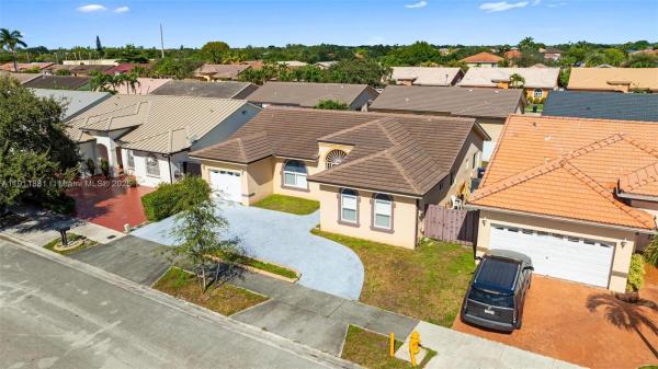 Colorama Estates, 8761 NW 142nd St, Miami Lakes, Florida 33018, image 2