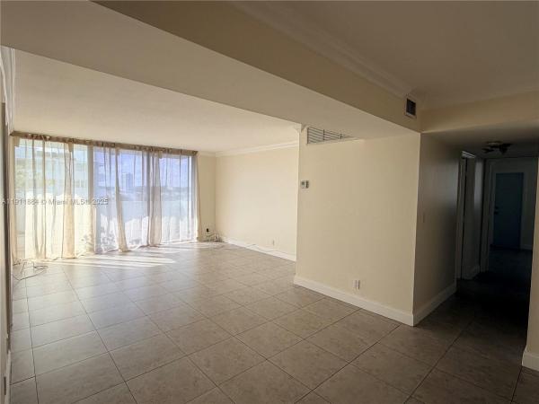 Coral Isle, 3703 NE 166th St #910, North Miami Beach, Florida 33160, image 2