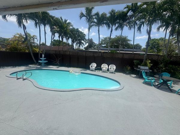 Calusa Club Estates, 13320 SW 99th St, The Crossings, Florida 33186, image 3