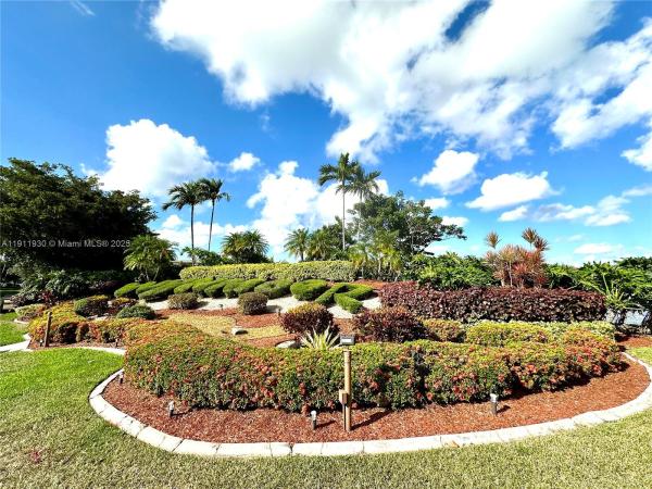 Portofino Village, 3102 Portofino Pt #M2, Coconut Creek, Florida 33066, image 1