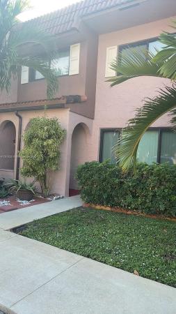 Valencia Village, 19 Matador Ln #6-22, Davie, Florida 33324, image 3