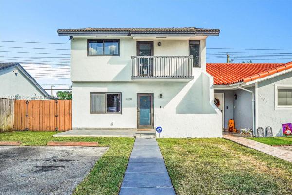 Arborgate Patio Homes At Kendall Lakes East, 6501 SW 136th Ct, Kendale Lakes, Florida 33183, image 3