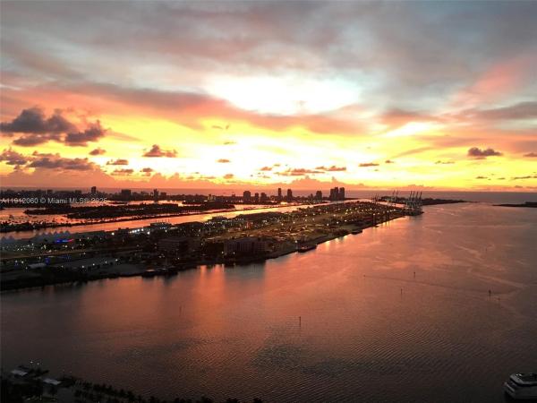 50 Biscayne, 50 Biscayne Blvd #4808, Miami, Florida 33132, image 2